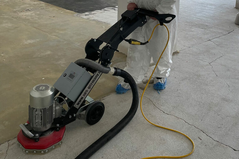 Asbestarbeiten und Entsorgung